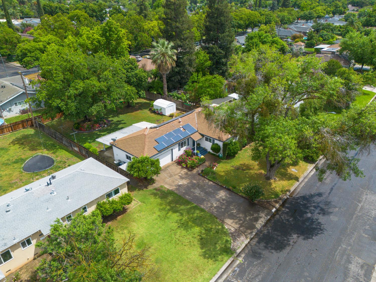 2952 Tahoe Dr, Merced, CA 95340