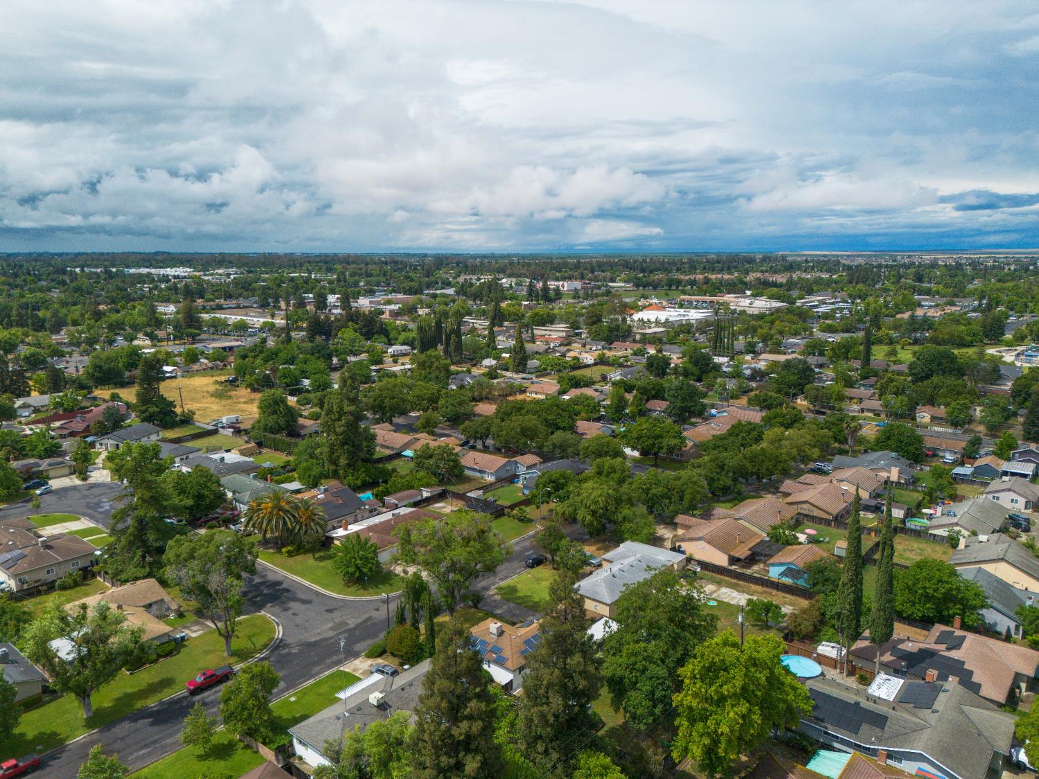 2952 Tahoe Dr, Merced, CA 95340