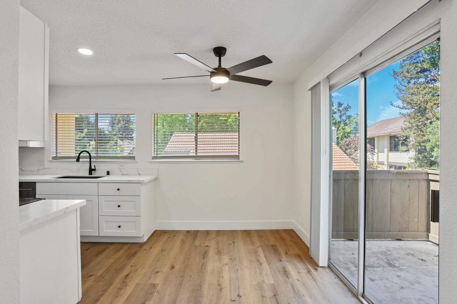 3701 Colonial Dr, Modesto, CA 95356