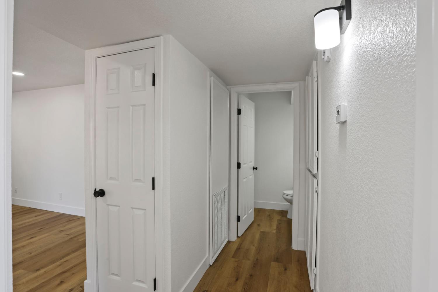 3701 Colonial Dr, Modesto, CA 95356