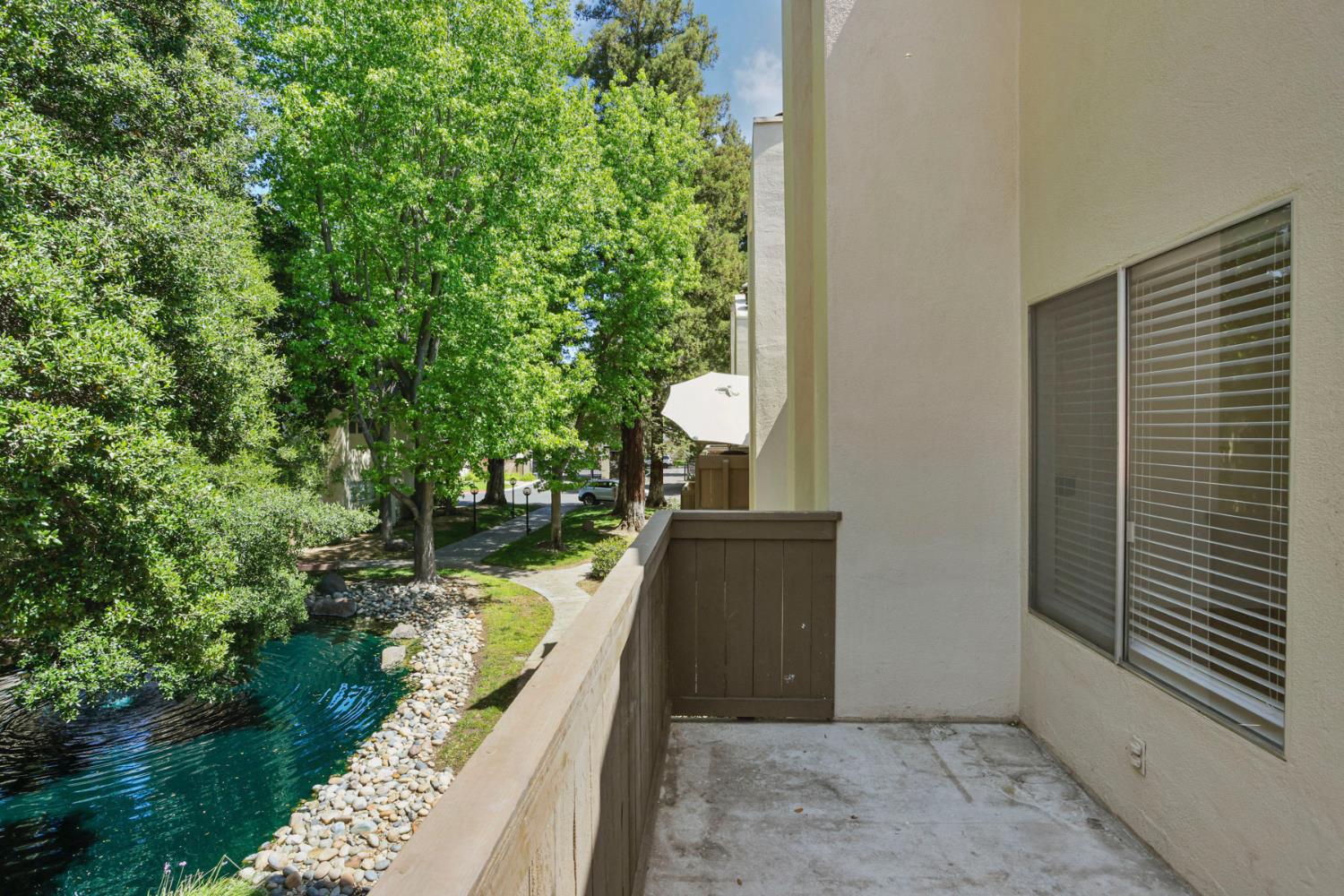 3701 Colonial Dr, Modesto, CA 95356