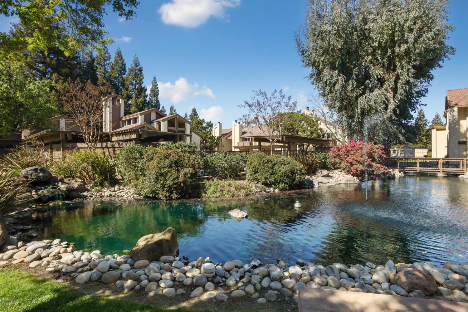 3701 Colonial Dr, Modesto, CA 95356