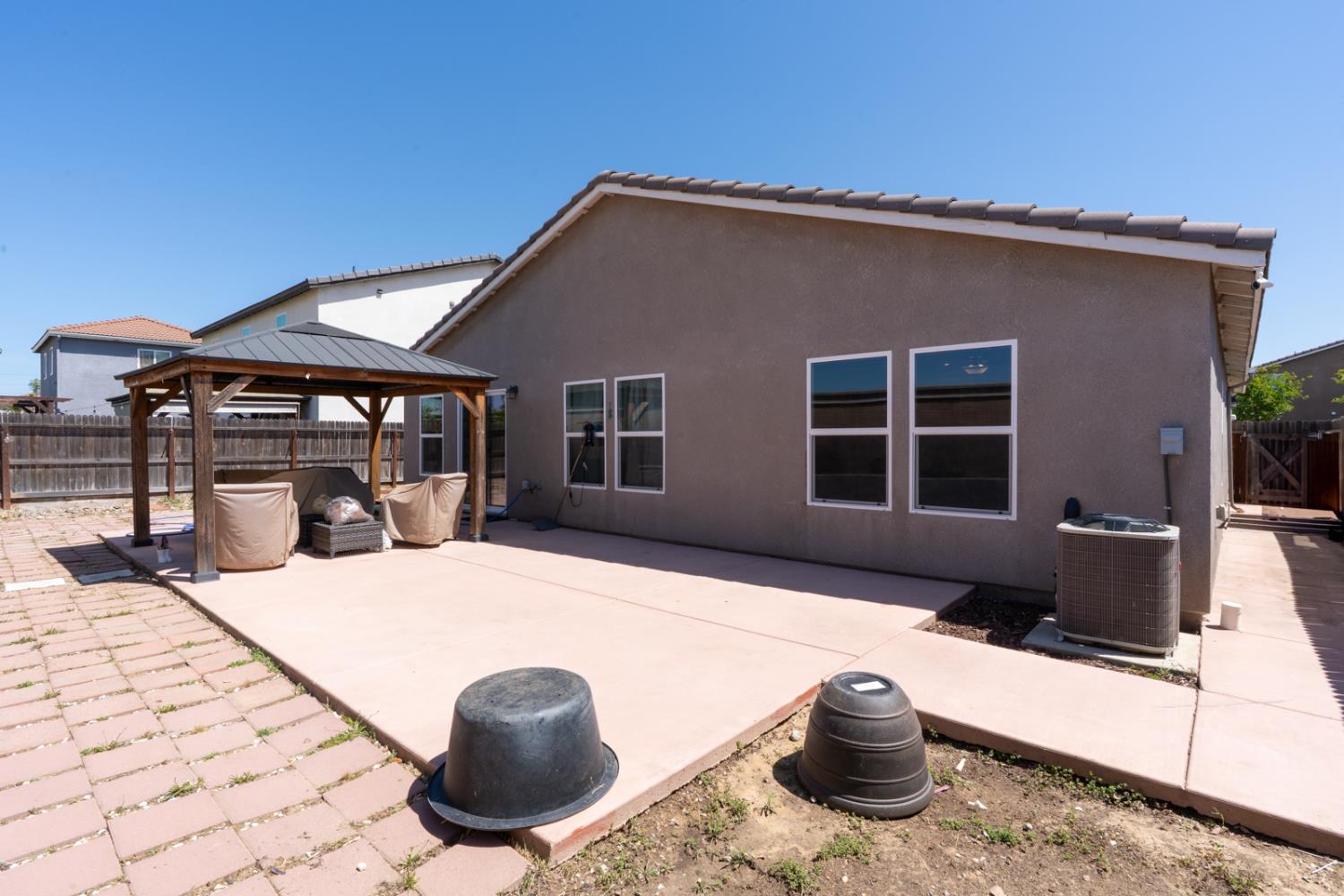 2005 Shasta Dr, Atwater, CA 95301