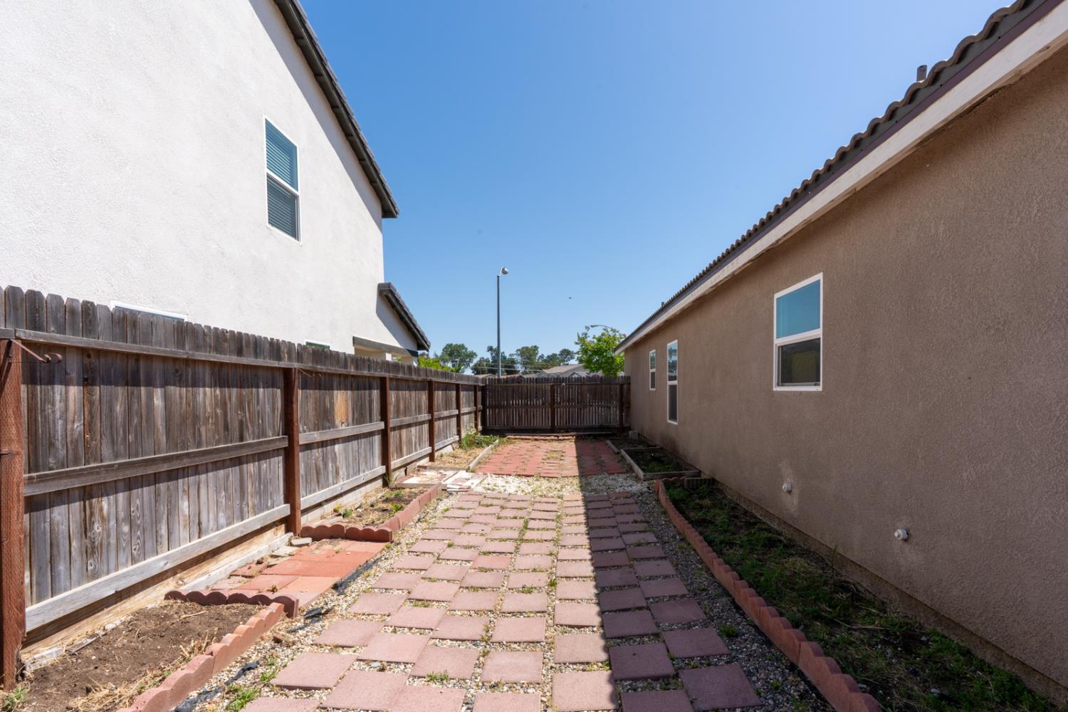 2005 Shasta Dr, Atwater, CA 95301