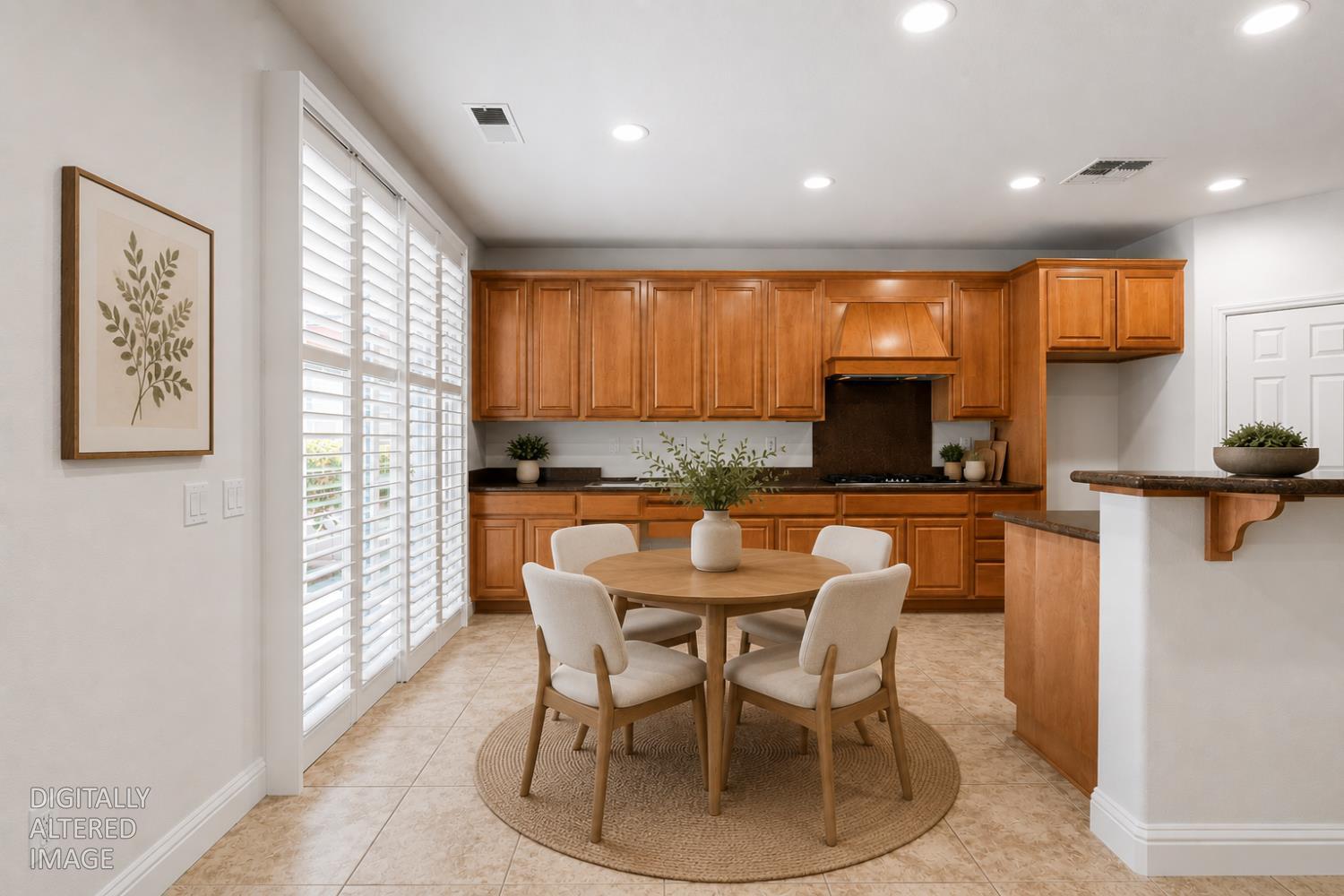 2314 Shadow Berry Dr, Manteca, CA 95336