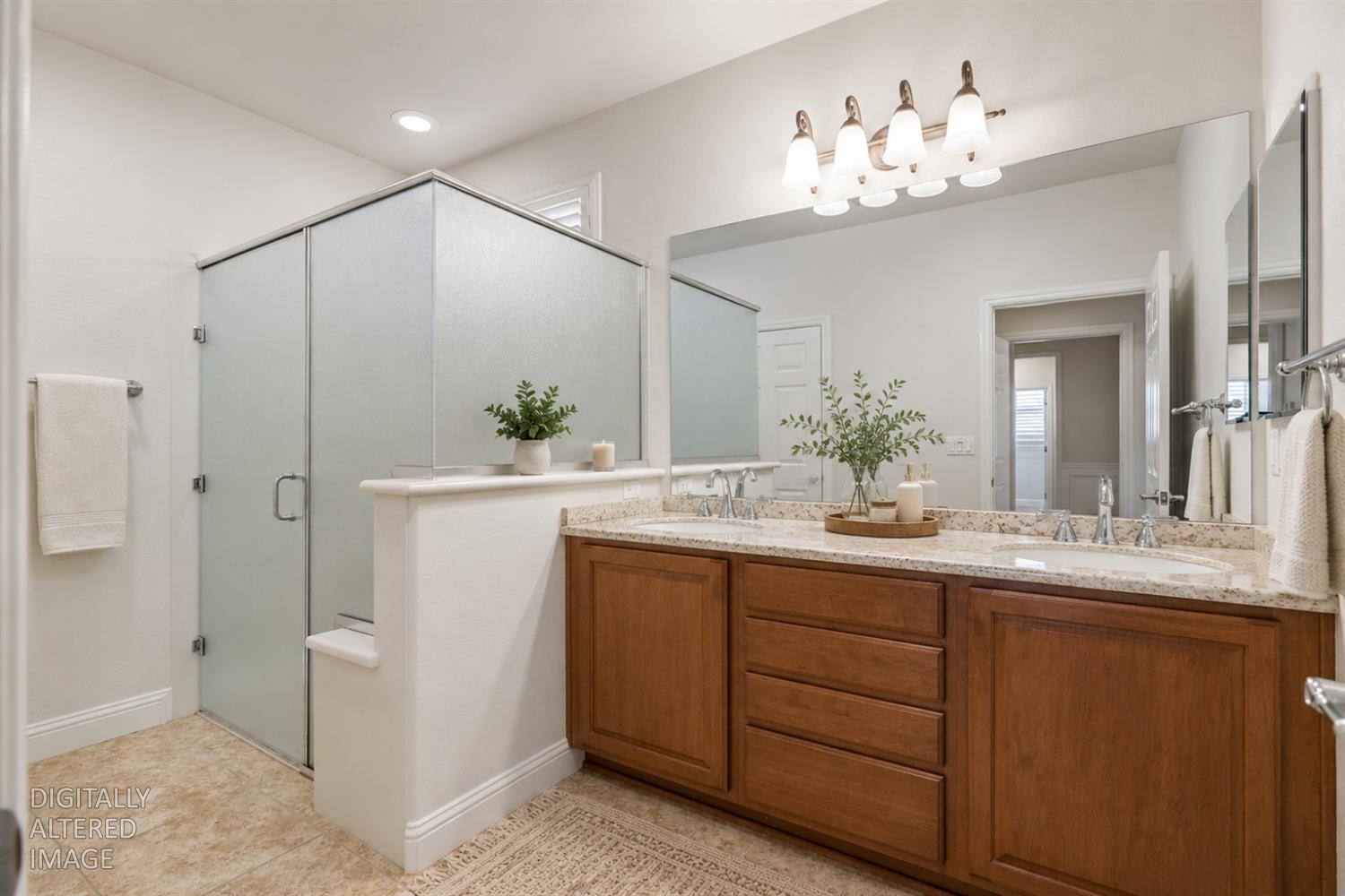 2314 Shadow Berry Dr, Manteca, CA 95336
