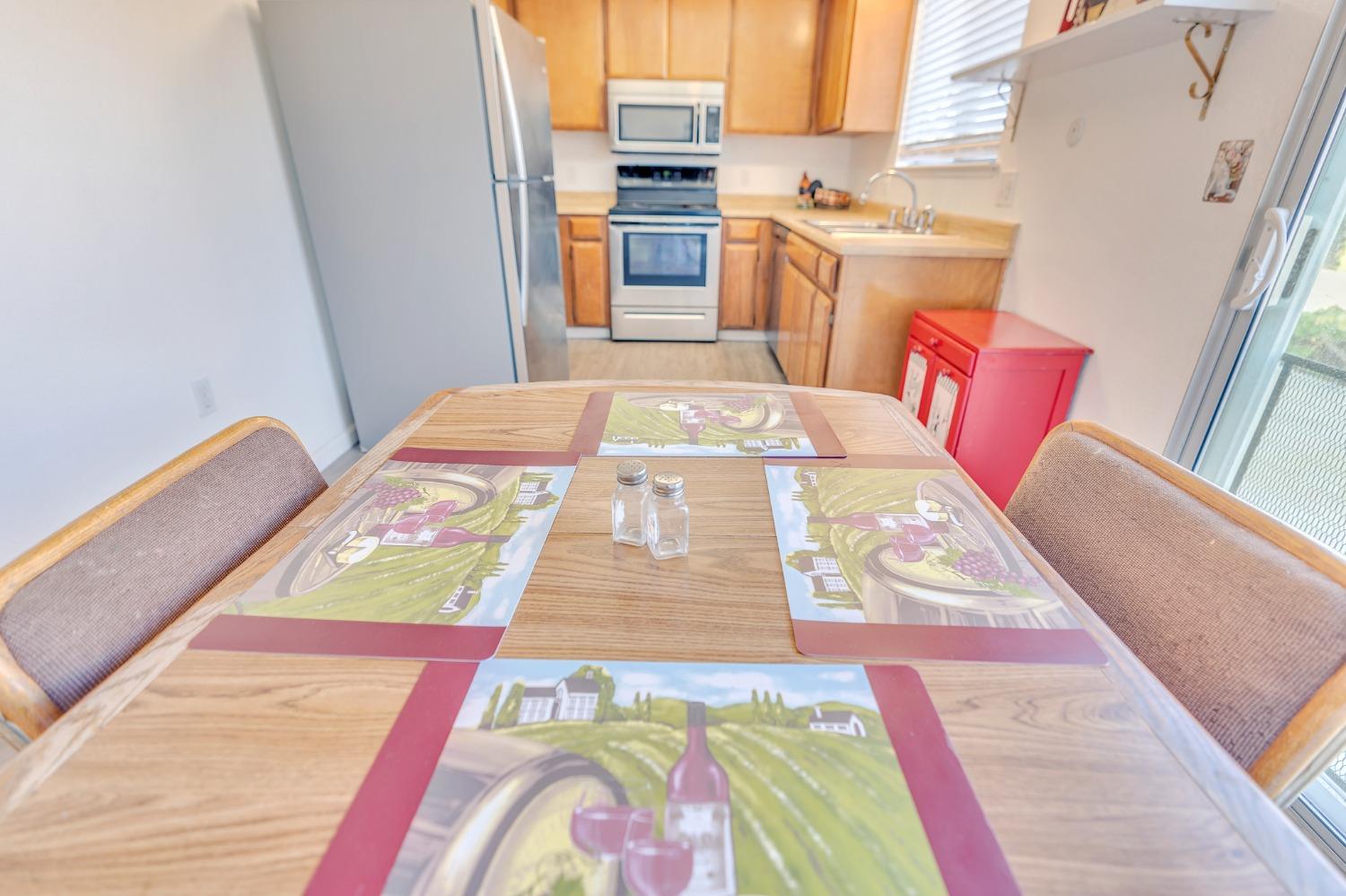 1316 Chukar St, Los Banos, CA 93635