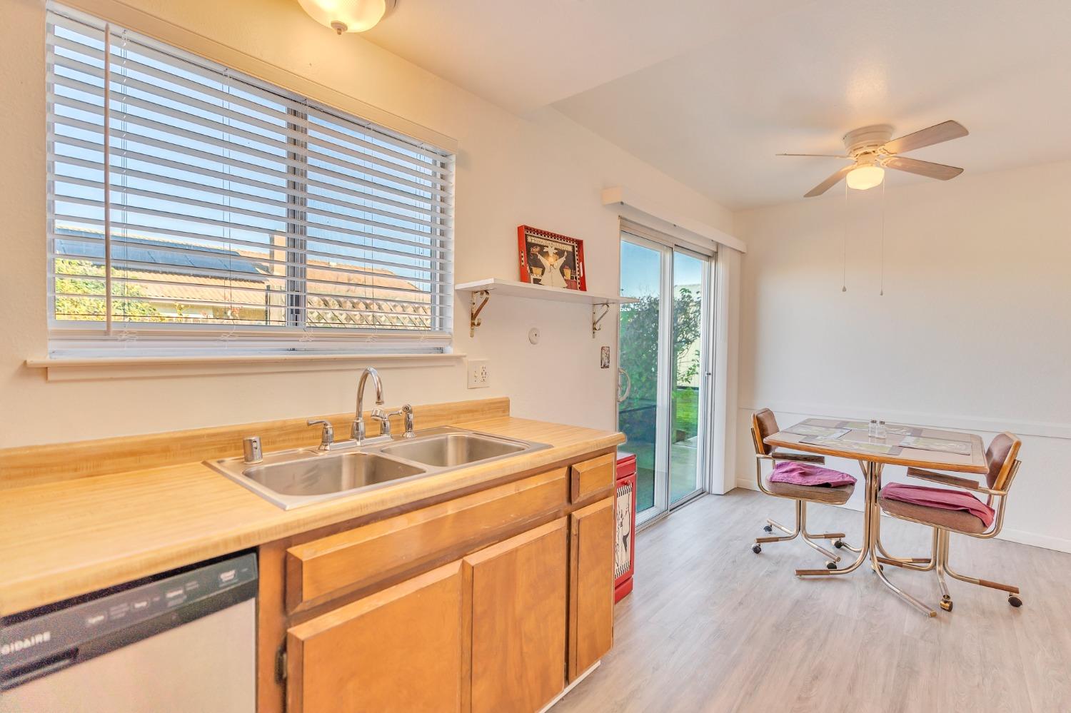 1316 Chukar St, Los Banos, CA 93635