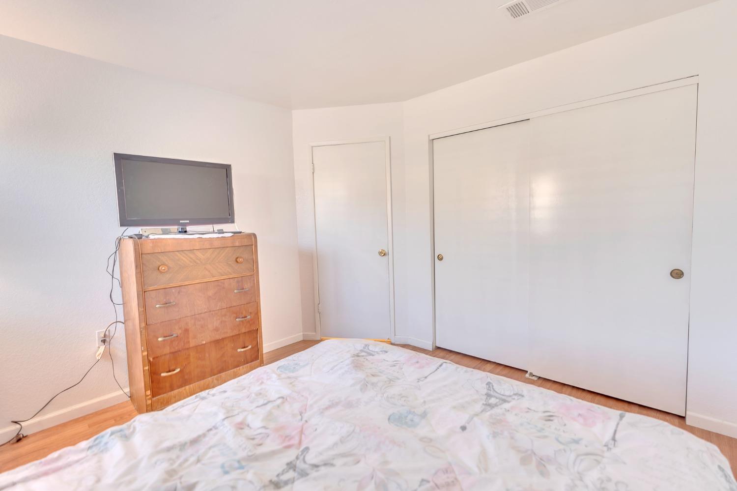 1316 Chukar St, Los Banos, CA 93635