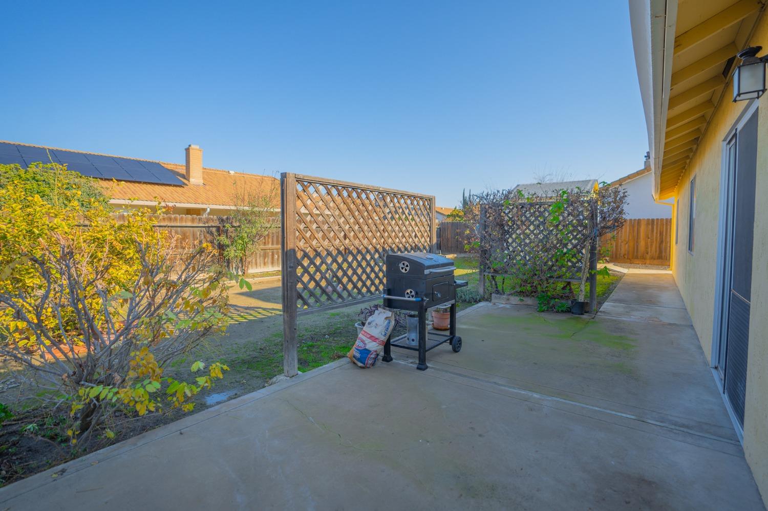 1316 Chukar St, Los Banos, CA 93635