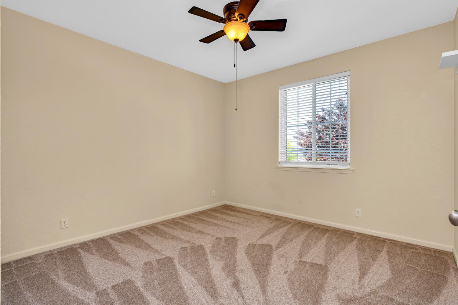 224 San Bruno St, Los Banos, CA 93635