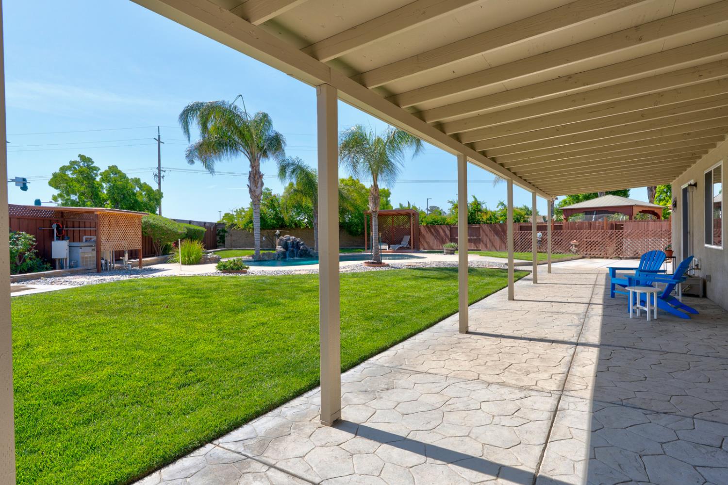 224 San Bruno St, Los Banos, CA 93635