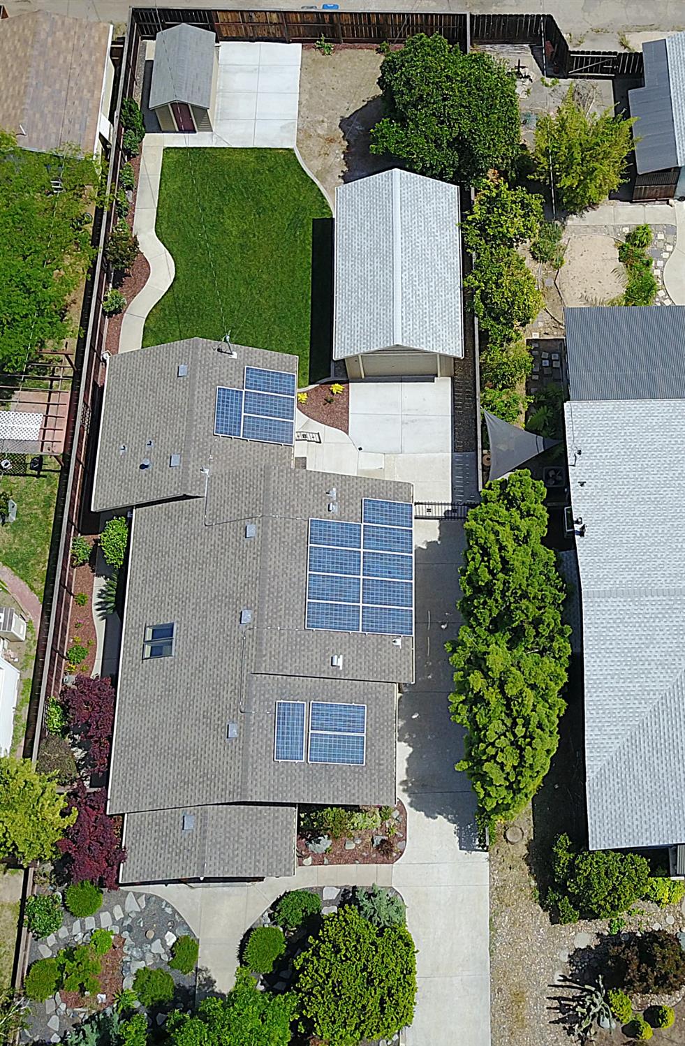 526 Melrose St, Modesto, CA 95354