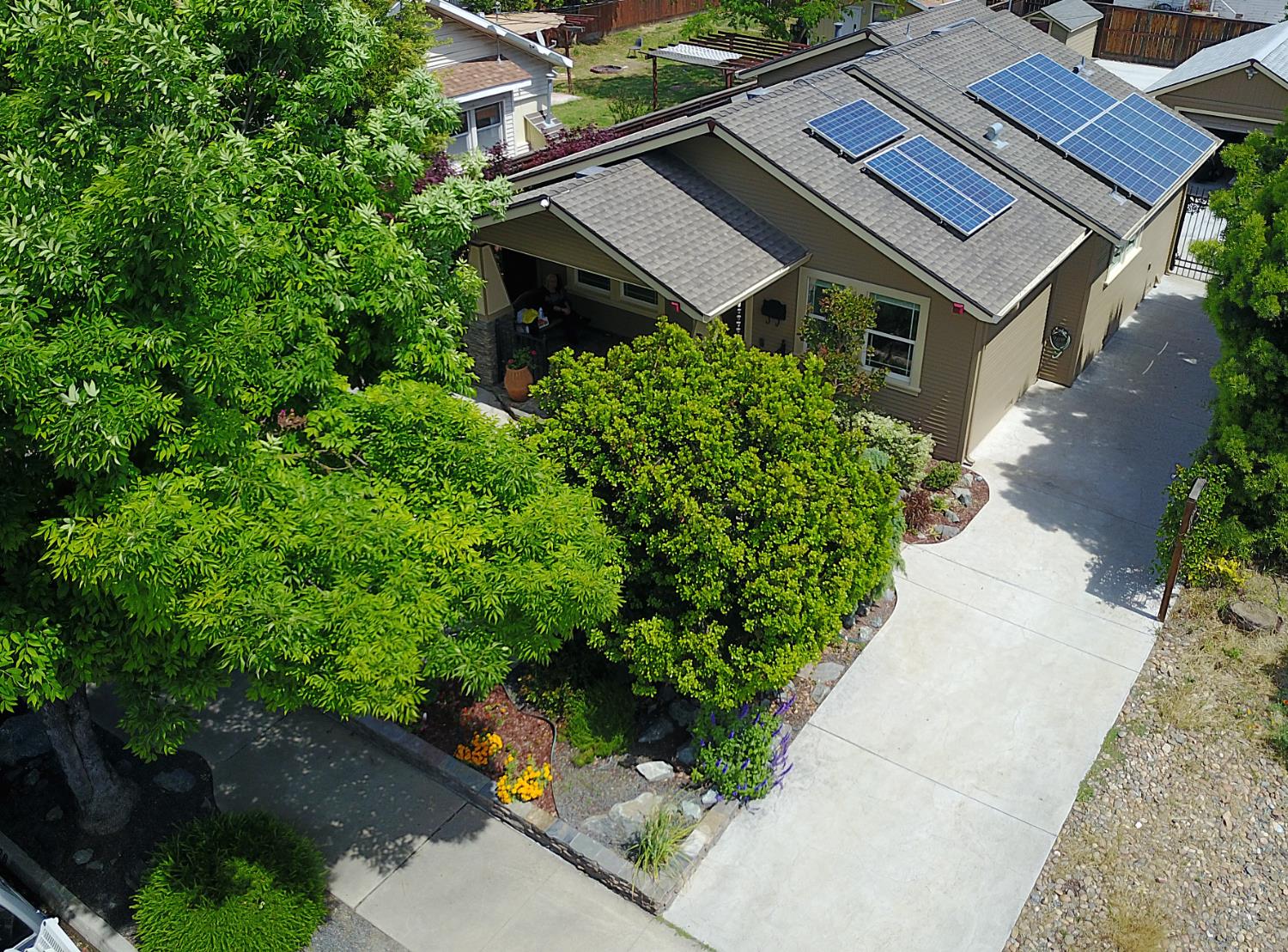 526 Melrose St, Modesto, CA 95354