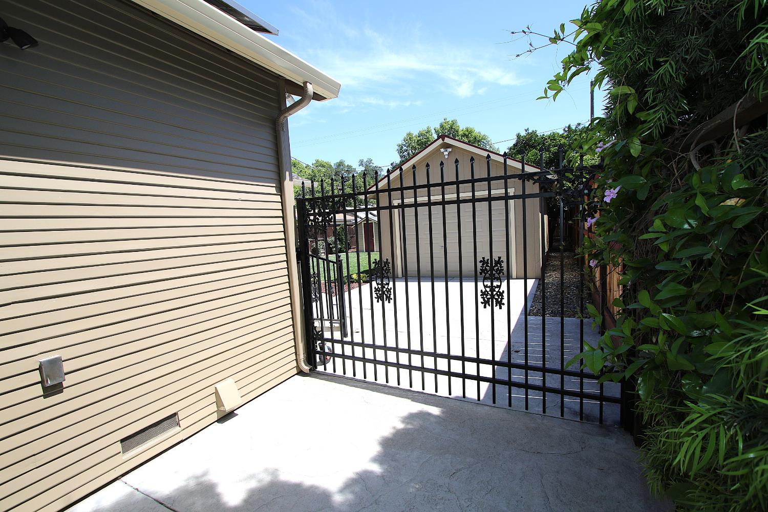 526 Melrose St, Modesto, CA 95354