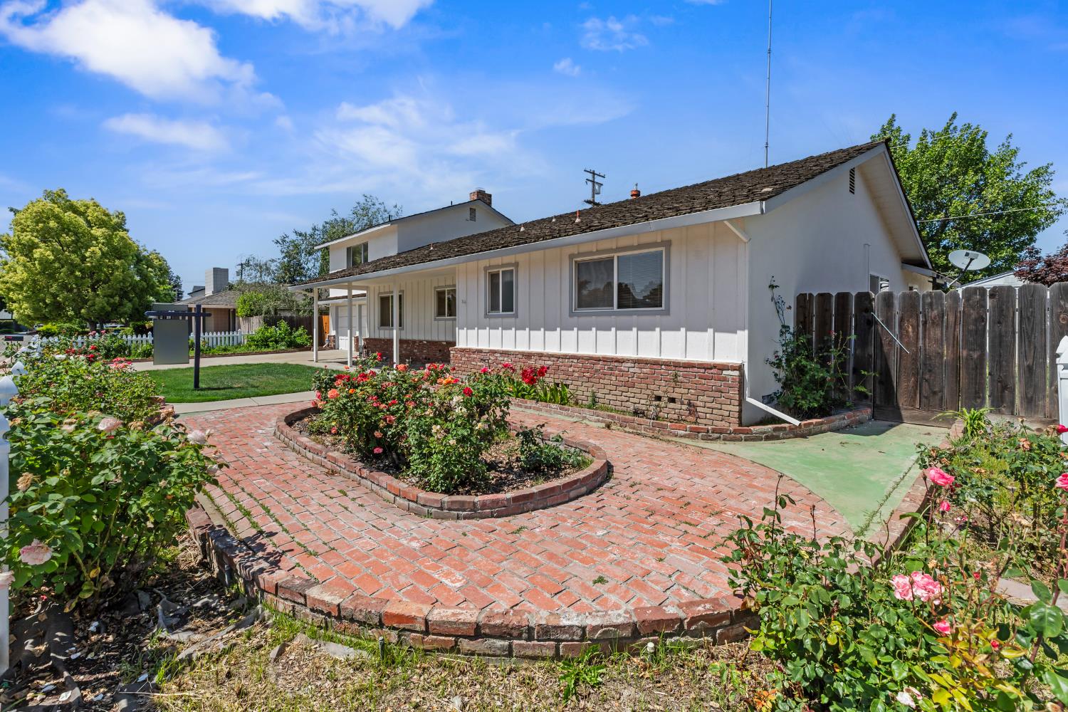 3013 Fredericksburg Way, Modesto, CA 95355