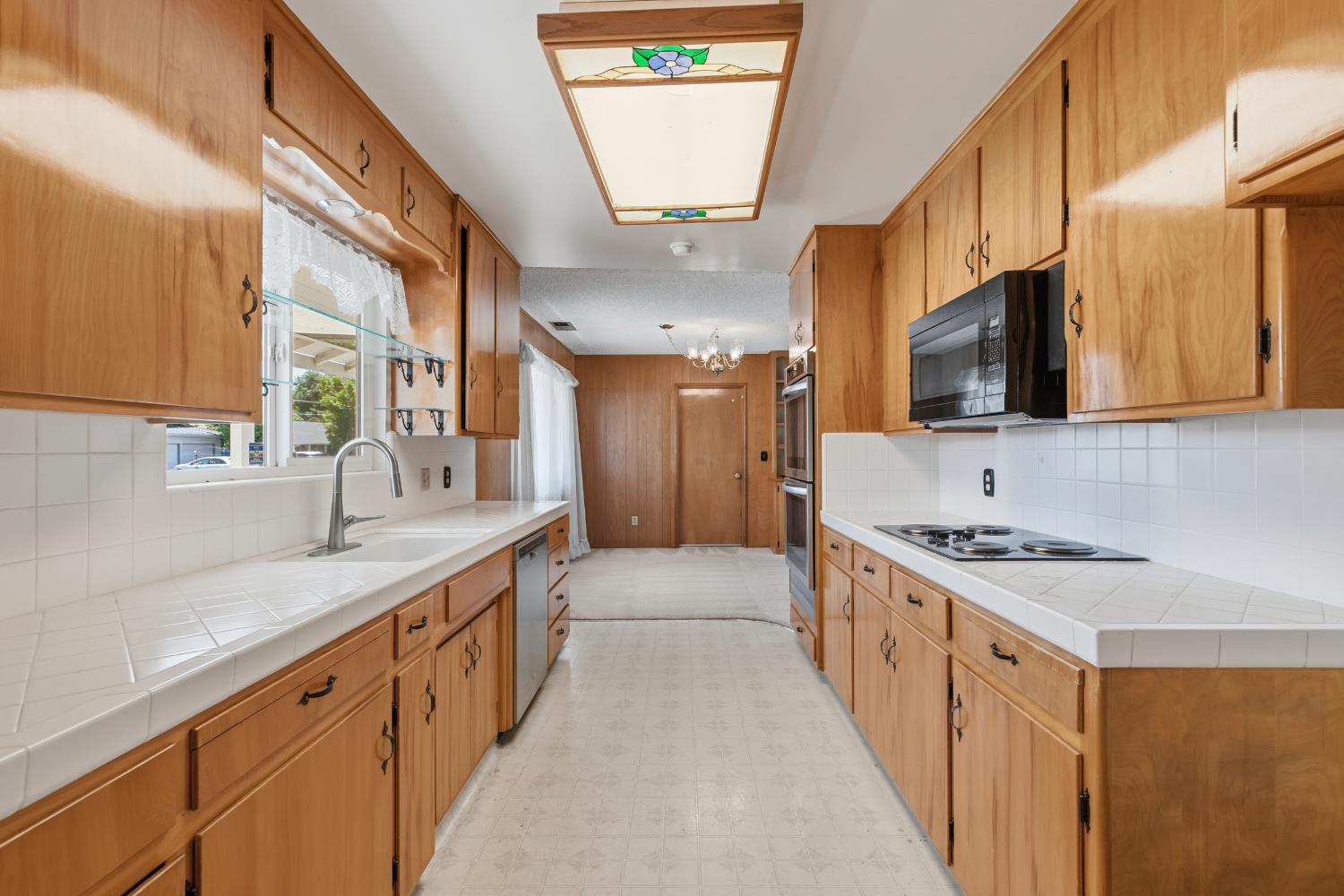 3013 Fredericksburg Way, Modesto, CA 95355