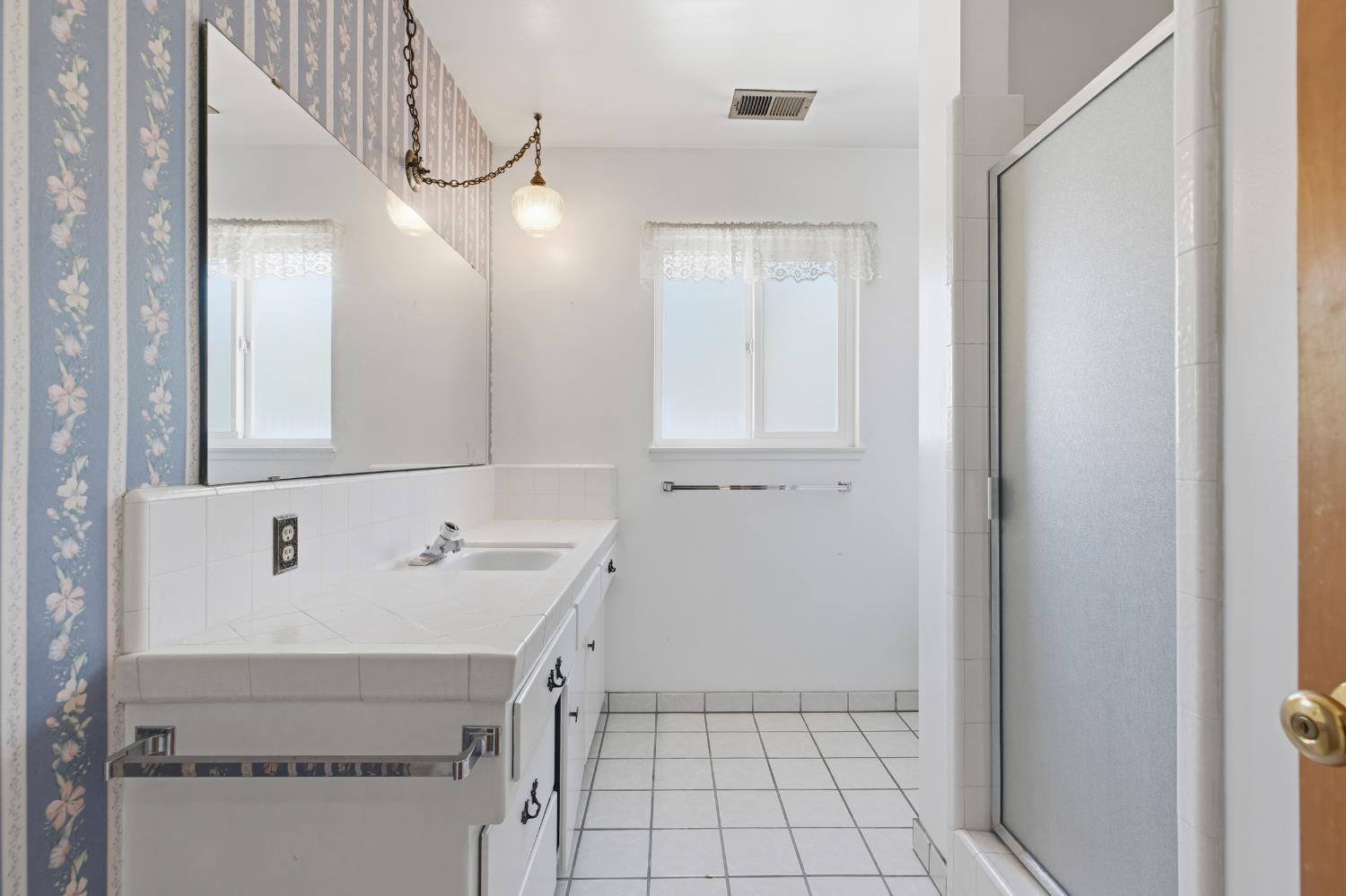 3013 Fredericksburg Way, Modesto, CA 95355