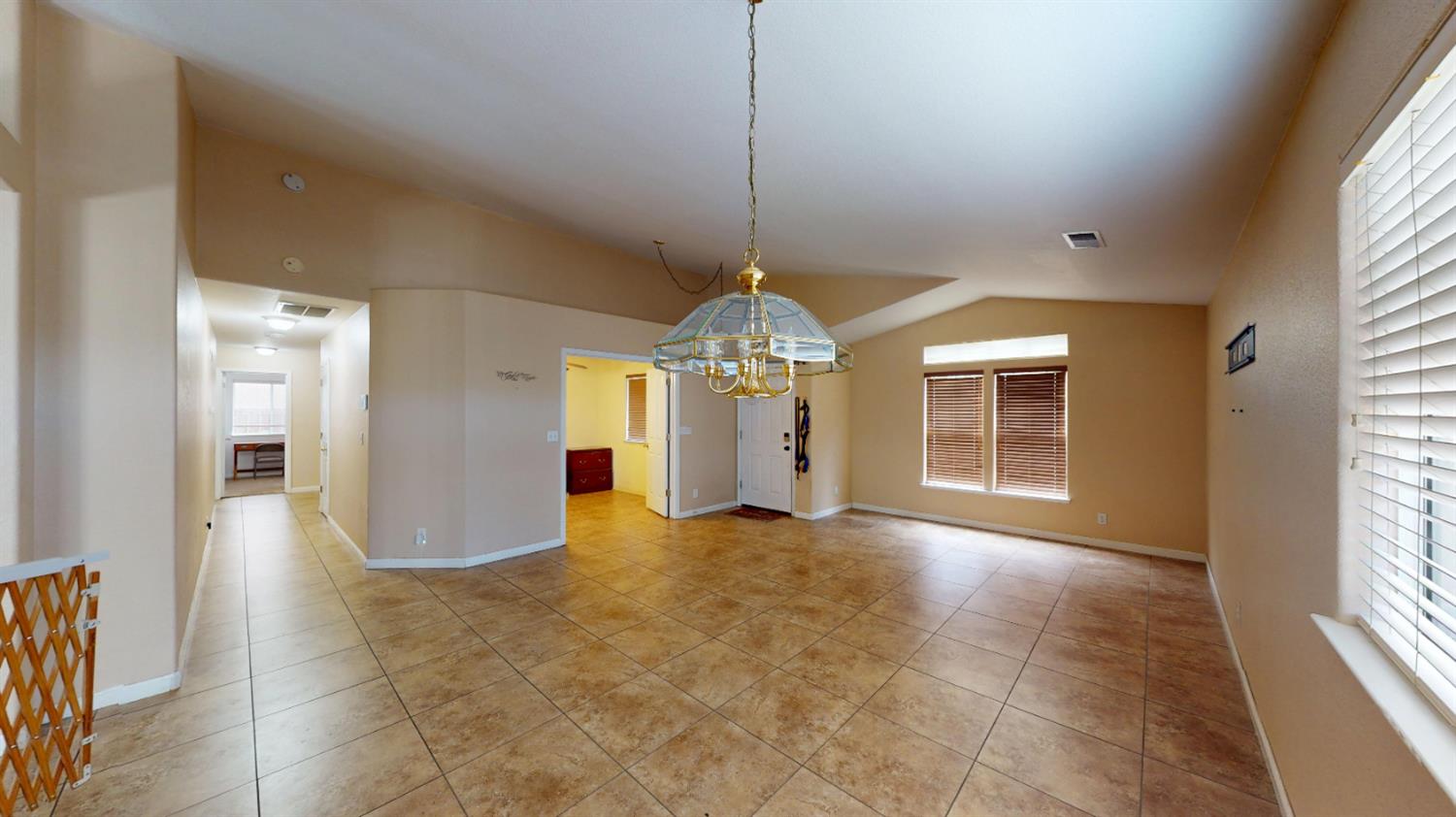 4654 Kirkes Way, Turlock, CA 95382