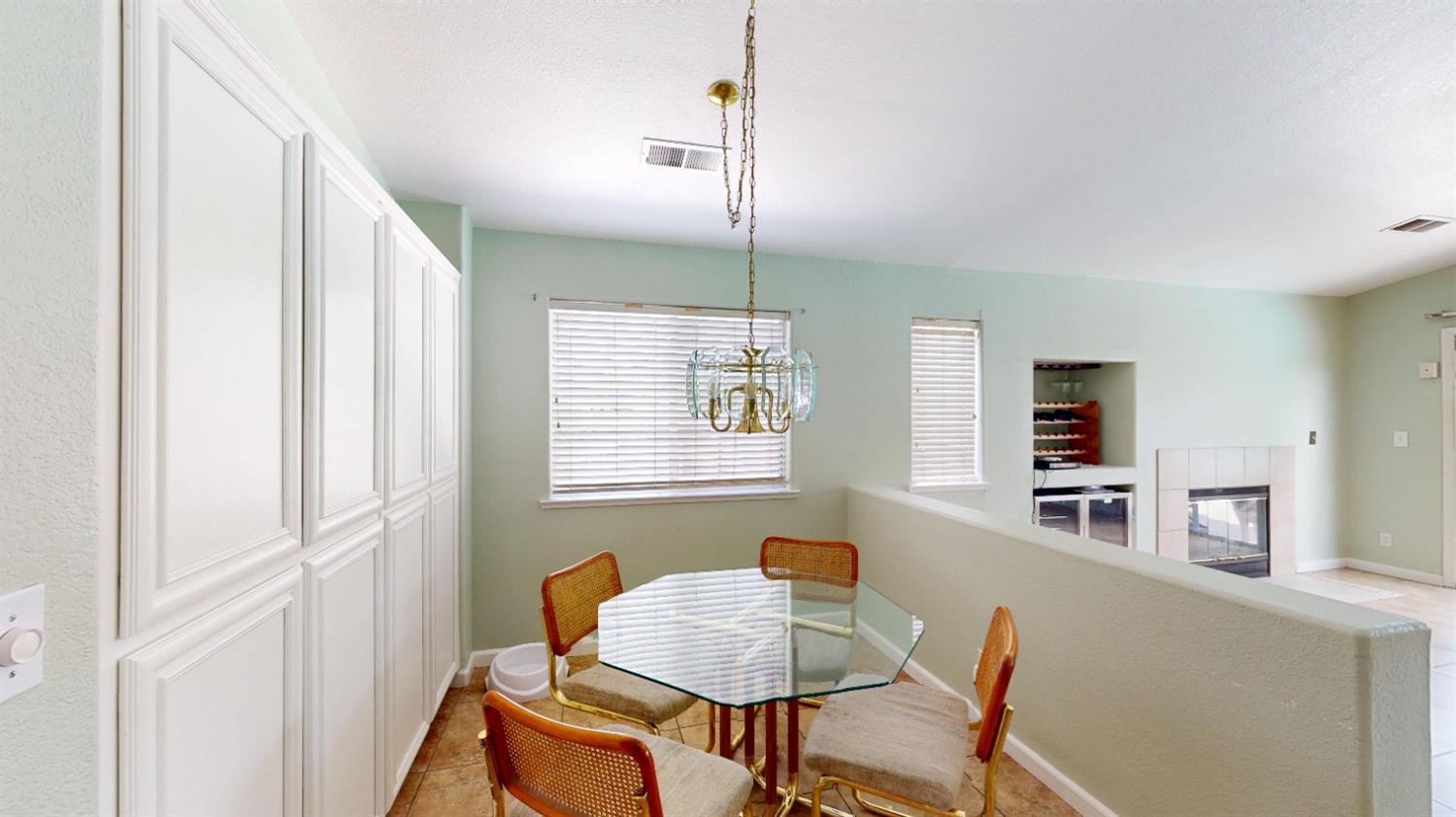 4654 Kirkes Way, Turlock, CA 95382