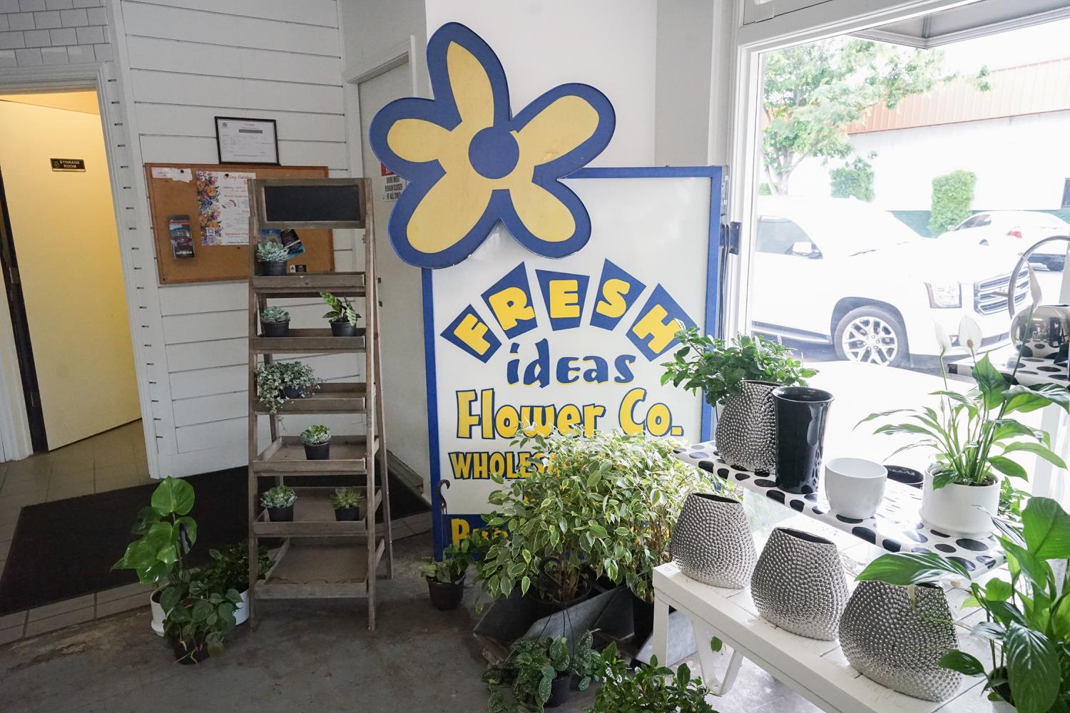 1302 9th St, Modesto, CA 95354