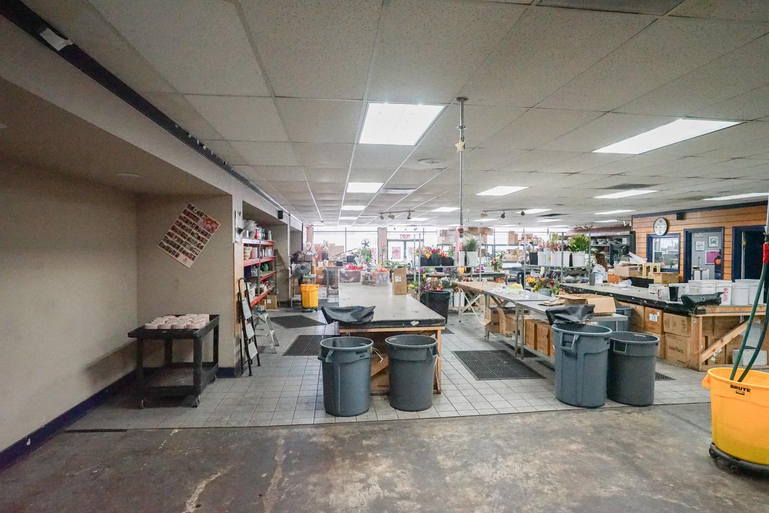 1302 9th St, Modesto, CA 95354