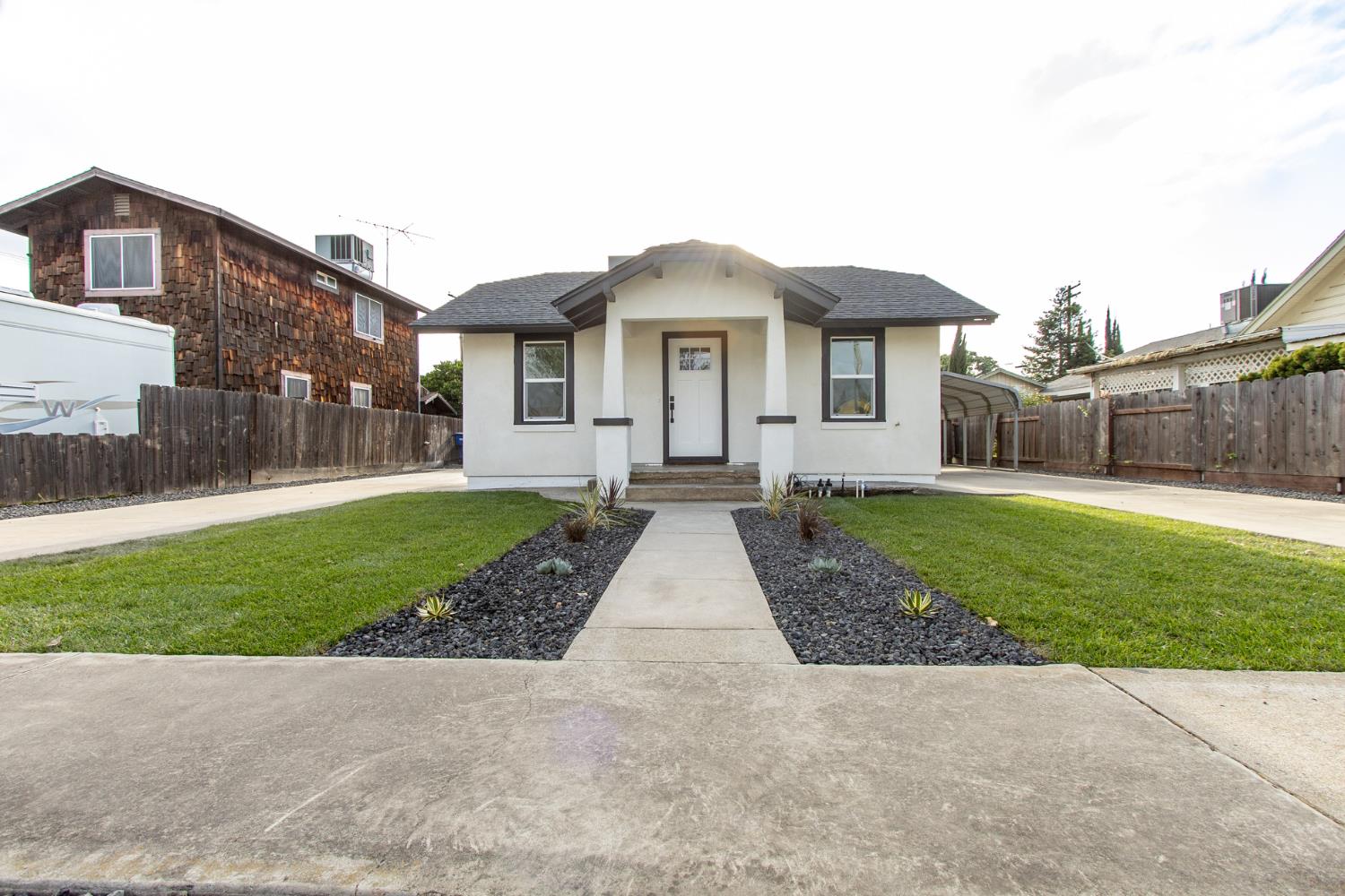 2520 2nd, Ceres, CA 95307