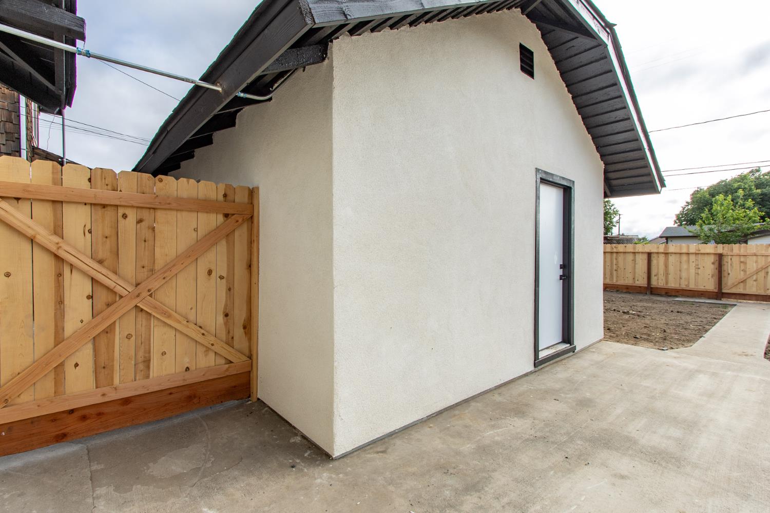 2520 2nd, Ceres, CA 95307