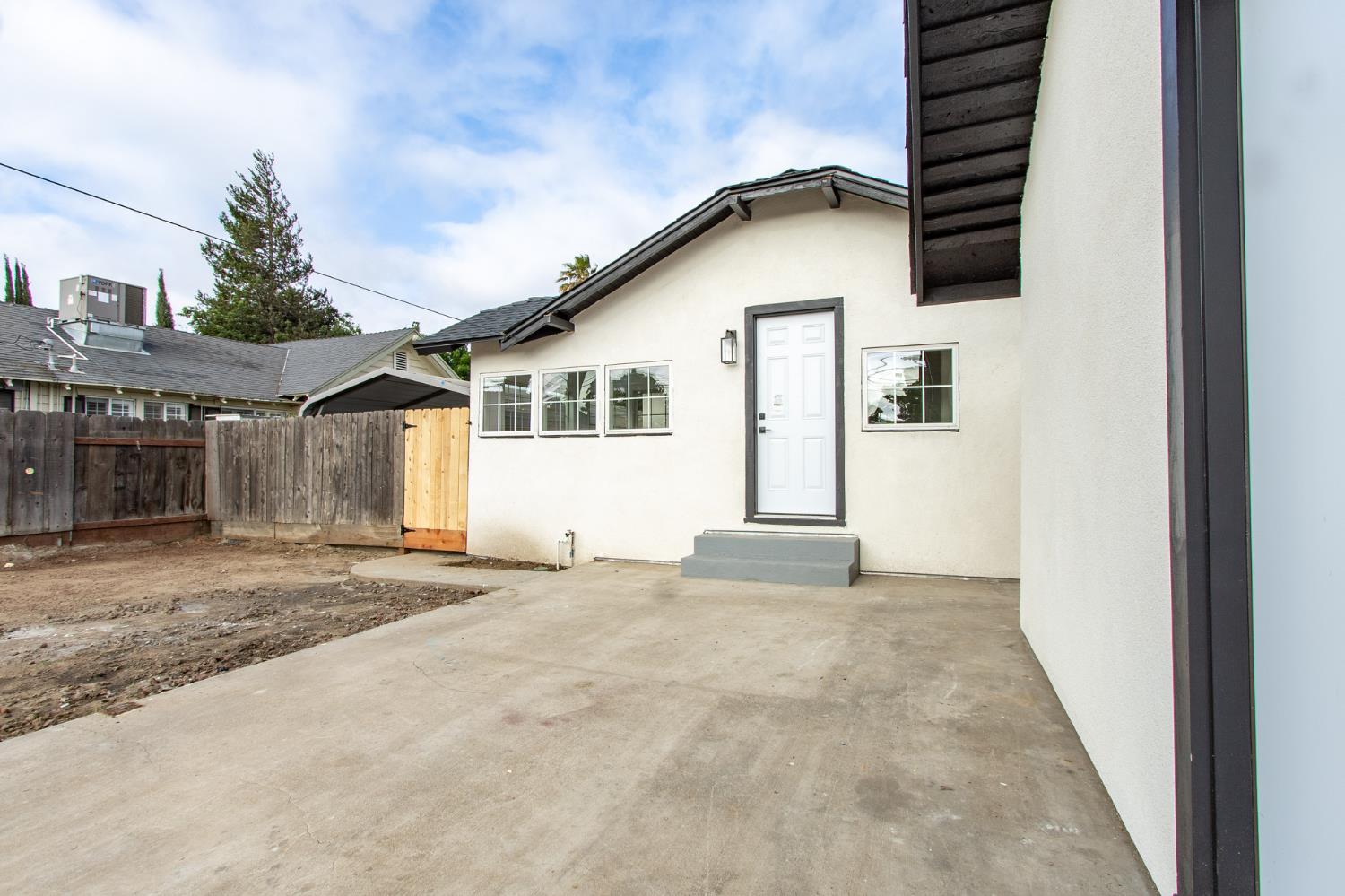 2520 2nd, Ceres, CA 95307