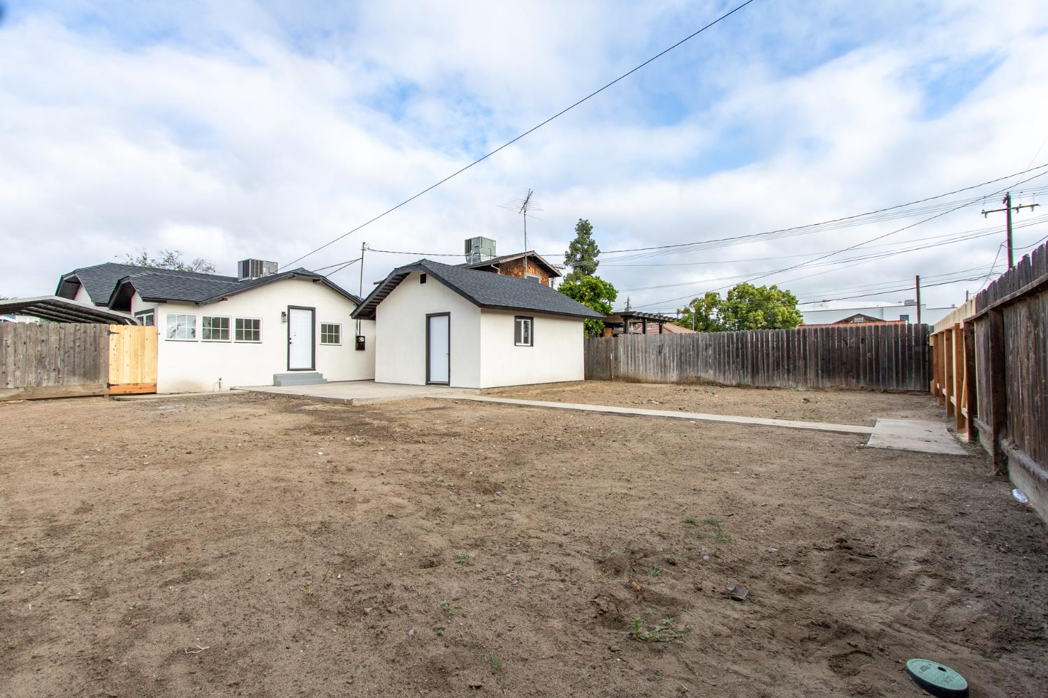 2520 2nd, Ceres, CA 95307