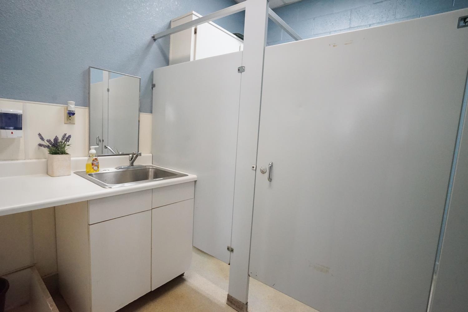 1314 9th St, Modesto, CA 95354