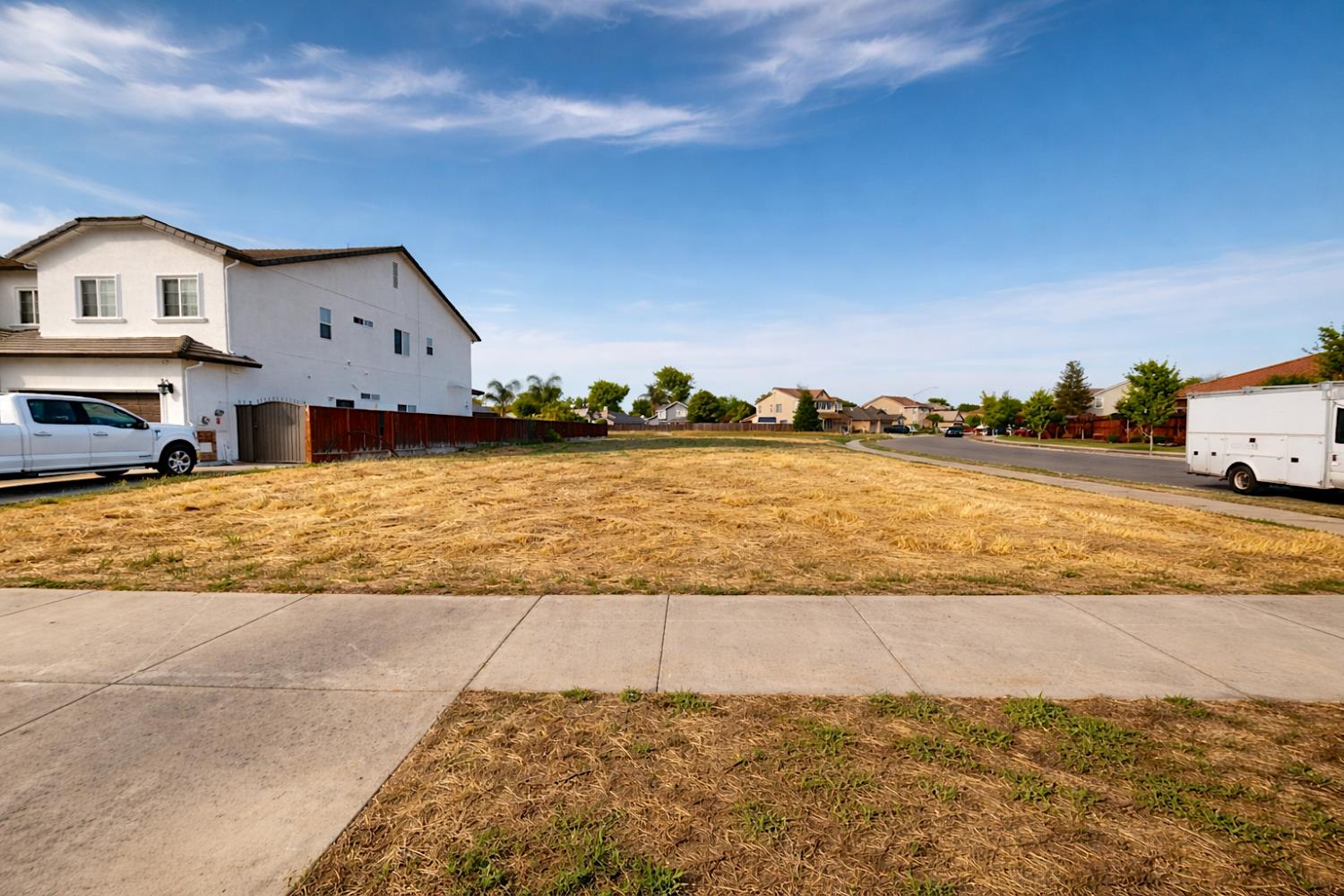 1001 N Canyon Dr, Modesto, CA 95351