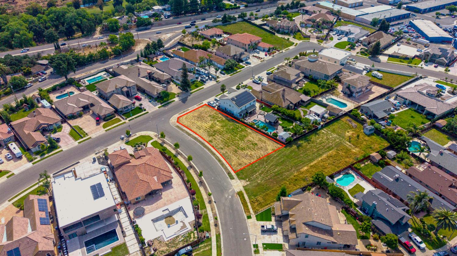 1001 N Canyon Dr, Modesto, CA 95351