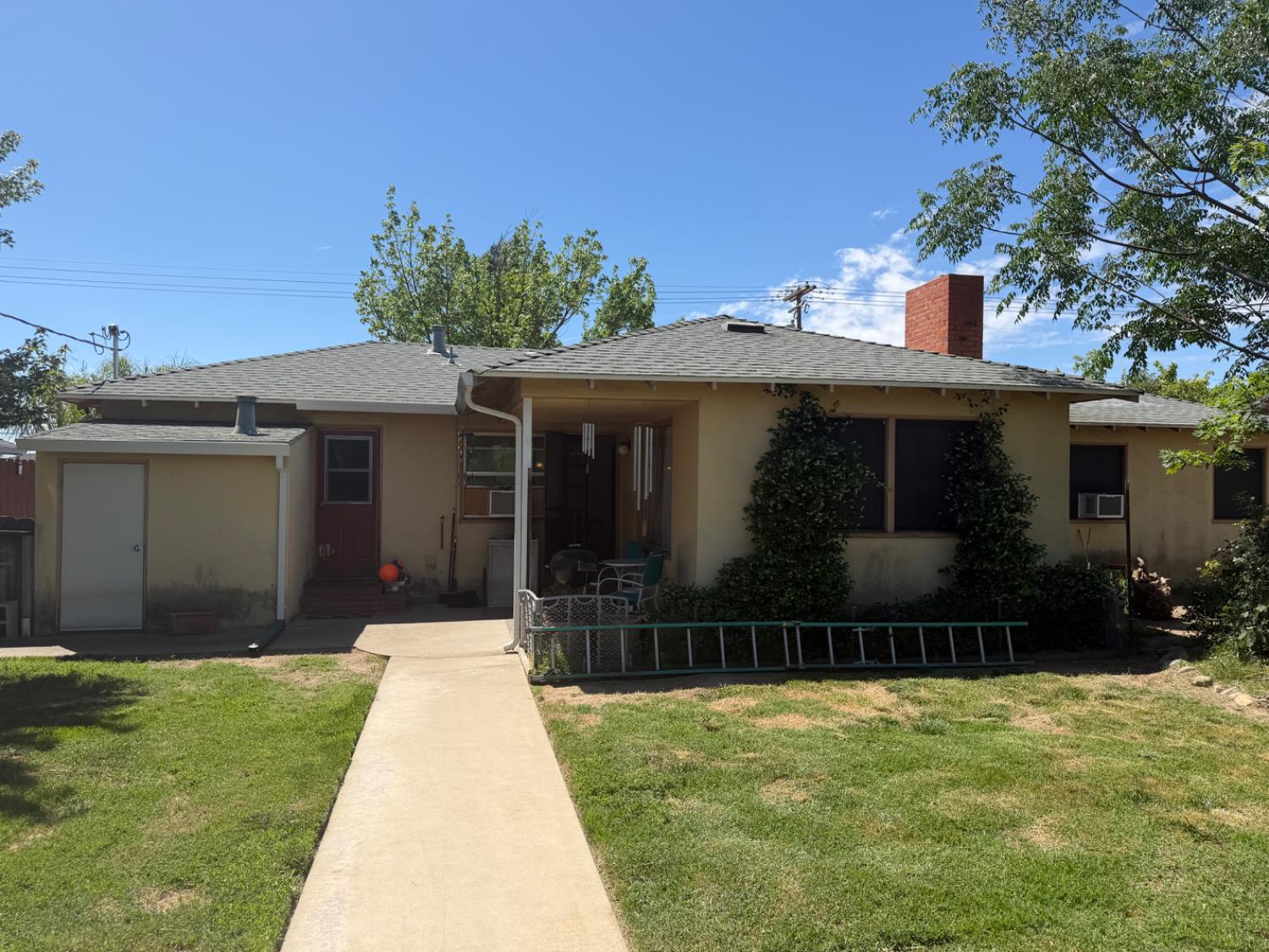 7555 E Whitmore Ave, Hughson, CA 95326