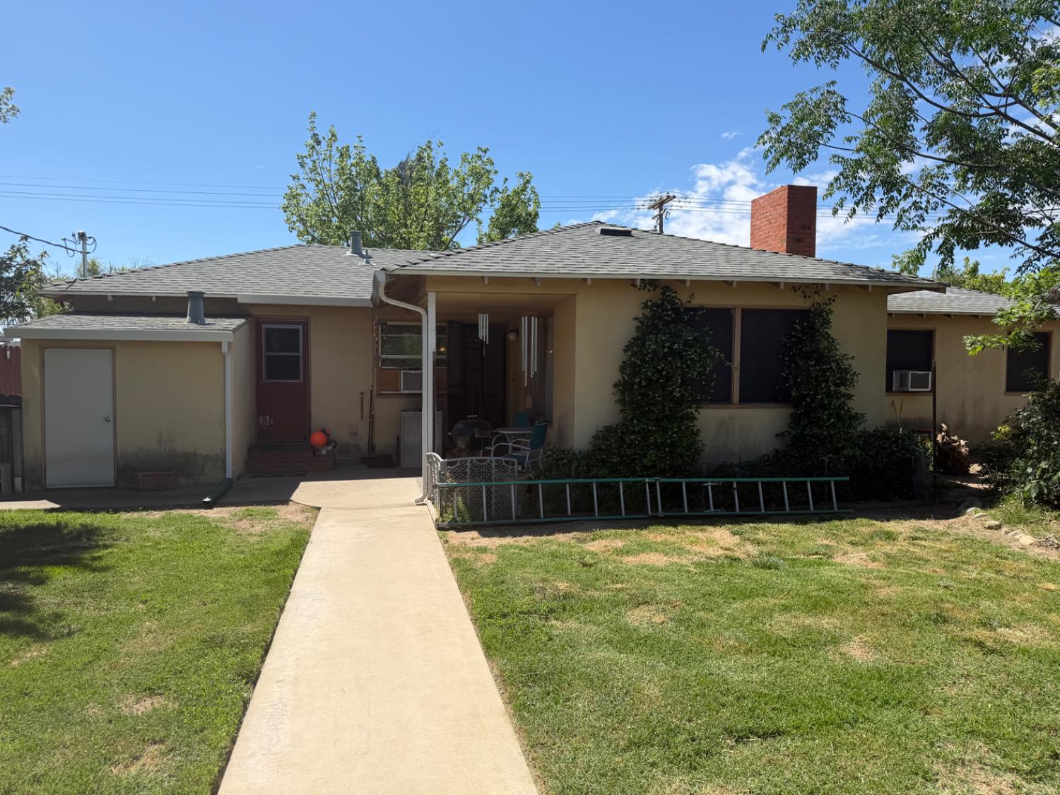 7555 E Whitmore Ave, Hughson, CA 95326