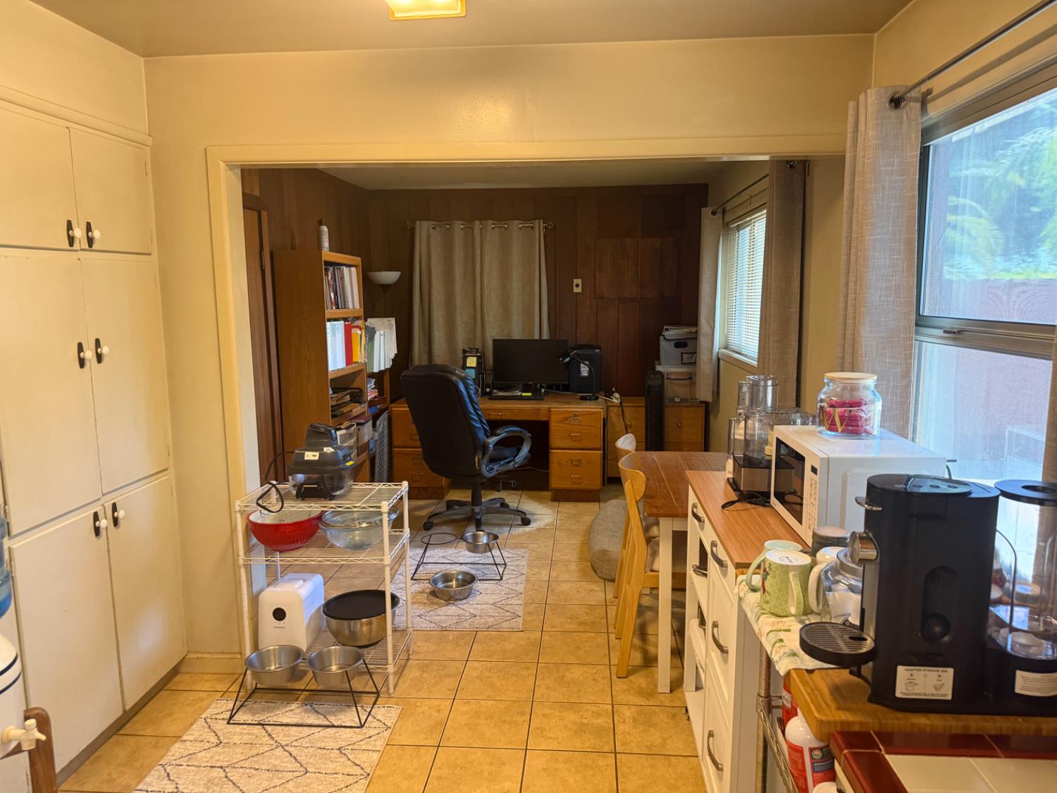 7555 E Whitmore Ave, Hughson, CA 95326