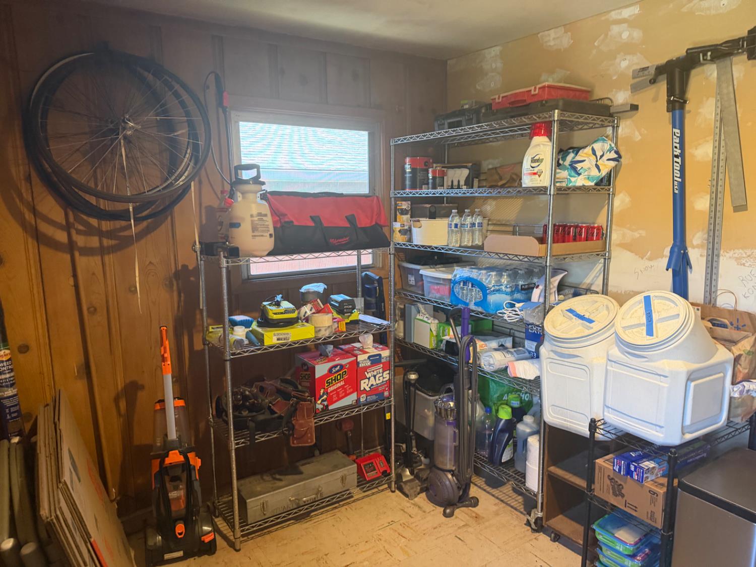 7555 E Whitmore Ave, Hughson, CA 95326