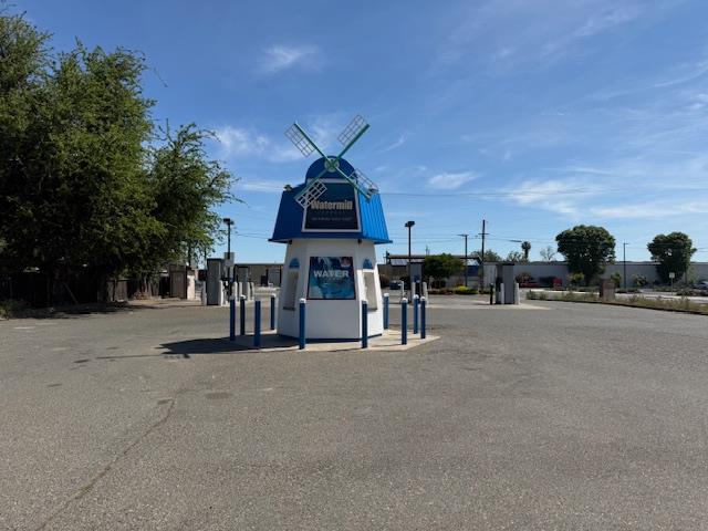 198 W 5th St, Gustine, CA 95322