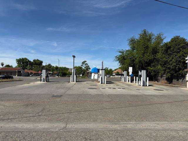 198 W 5th St, Gustine, CA 95322