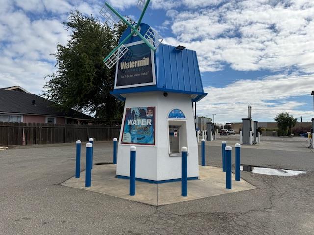 198 W 5th St, Gustine, CA 95322