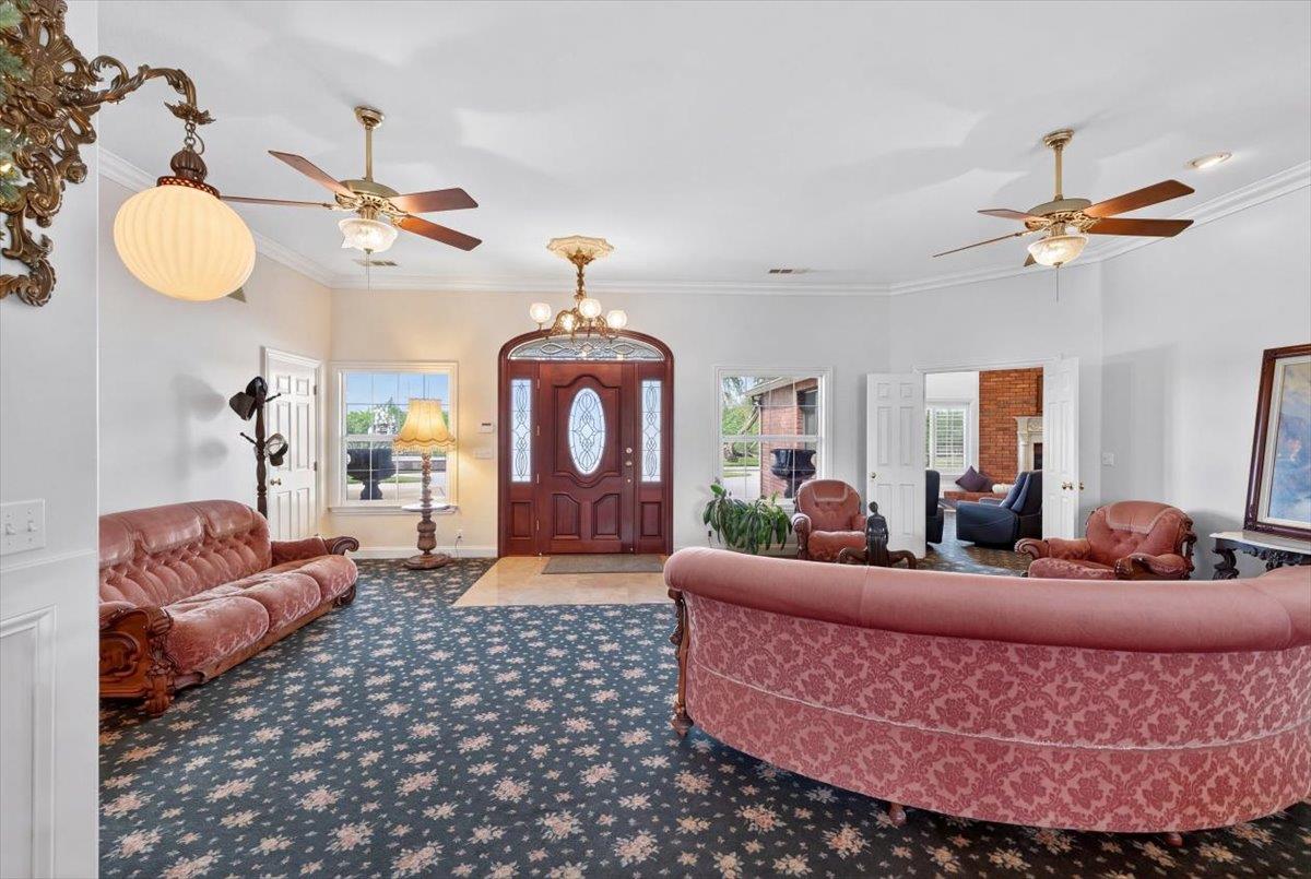 30324 Lone Tree Rd, Oakdale, CA 95361