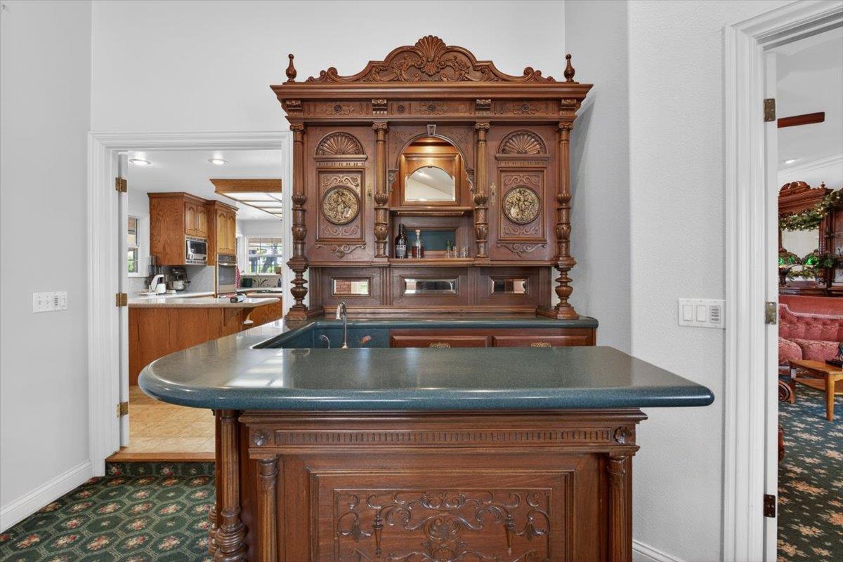 30324 Lone Tree Rd, Oakdale, CA 95361