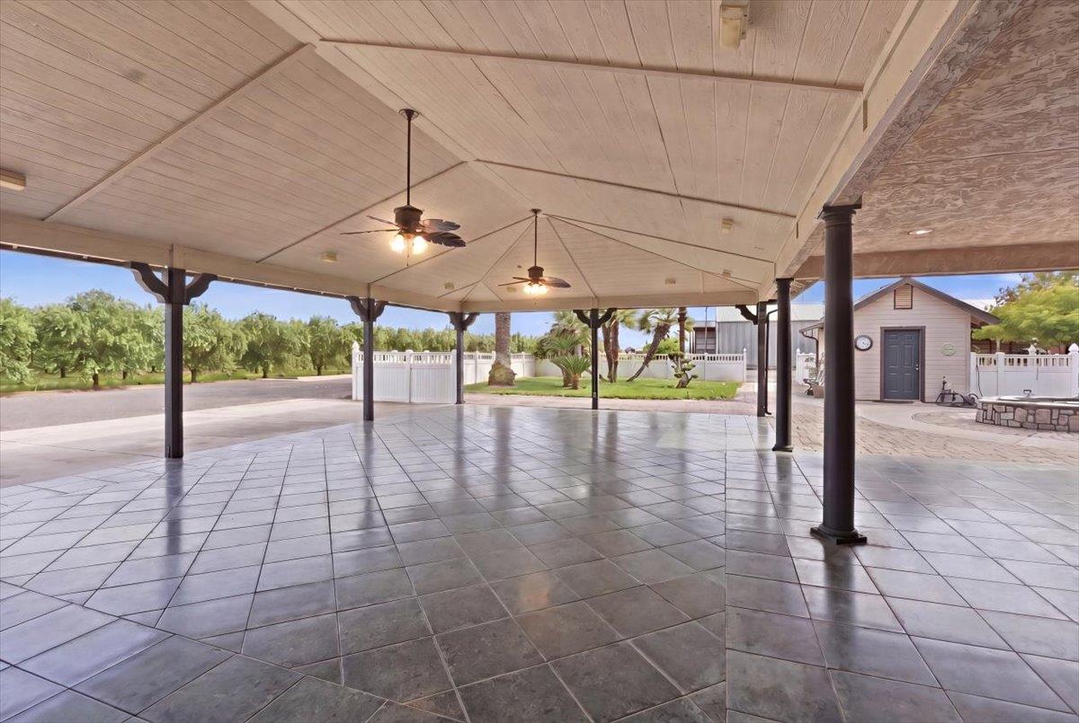 30324 Lone Tree Rd, Oakdale, CA 95361