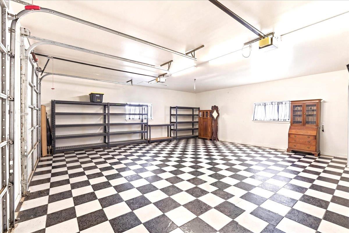 30324 Lone Tree Rd, Oakdale, CA 95361