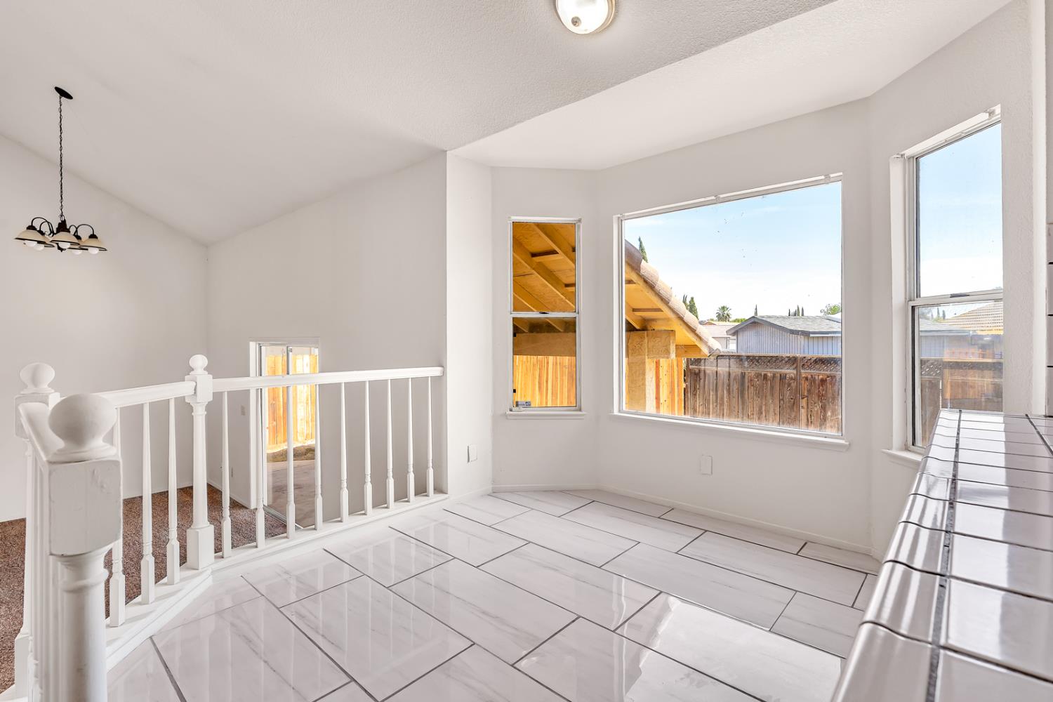 510 Stonewood Dr, Los Banos, CA 93635