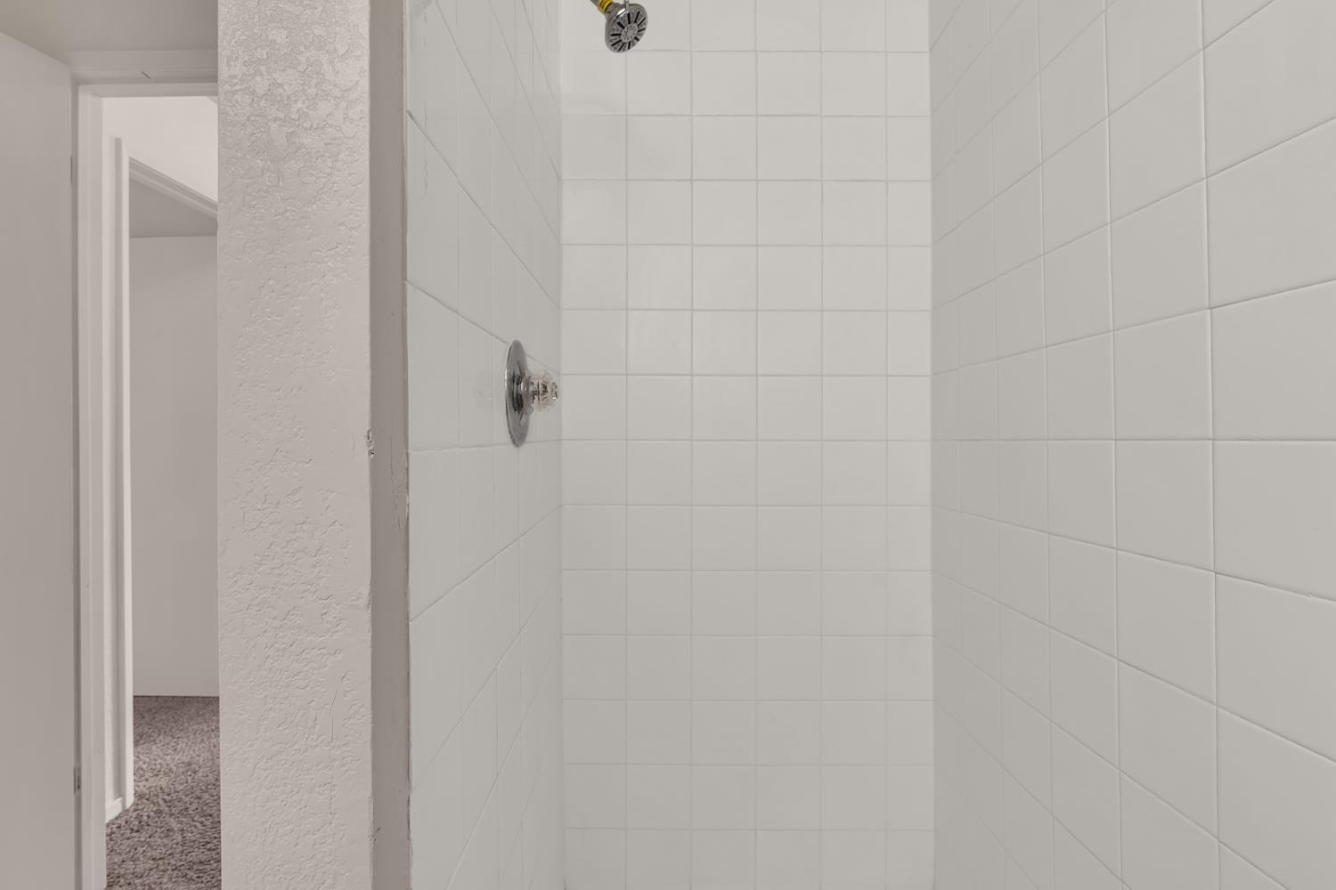 510 Stonewood Dr, Los Banos, CA 93635