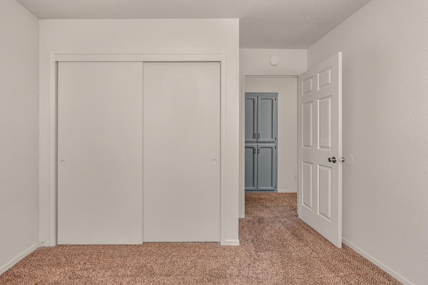 510 Stonewood Dr, Los Banos, CA 93635