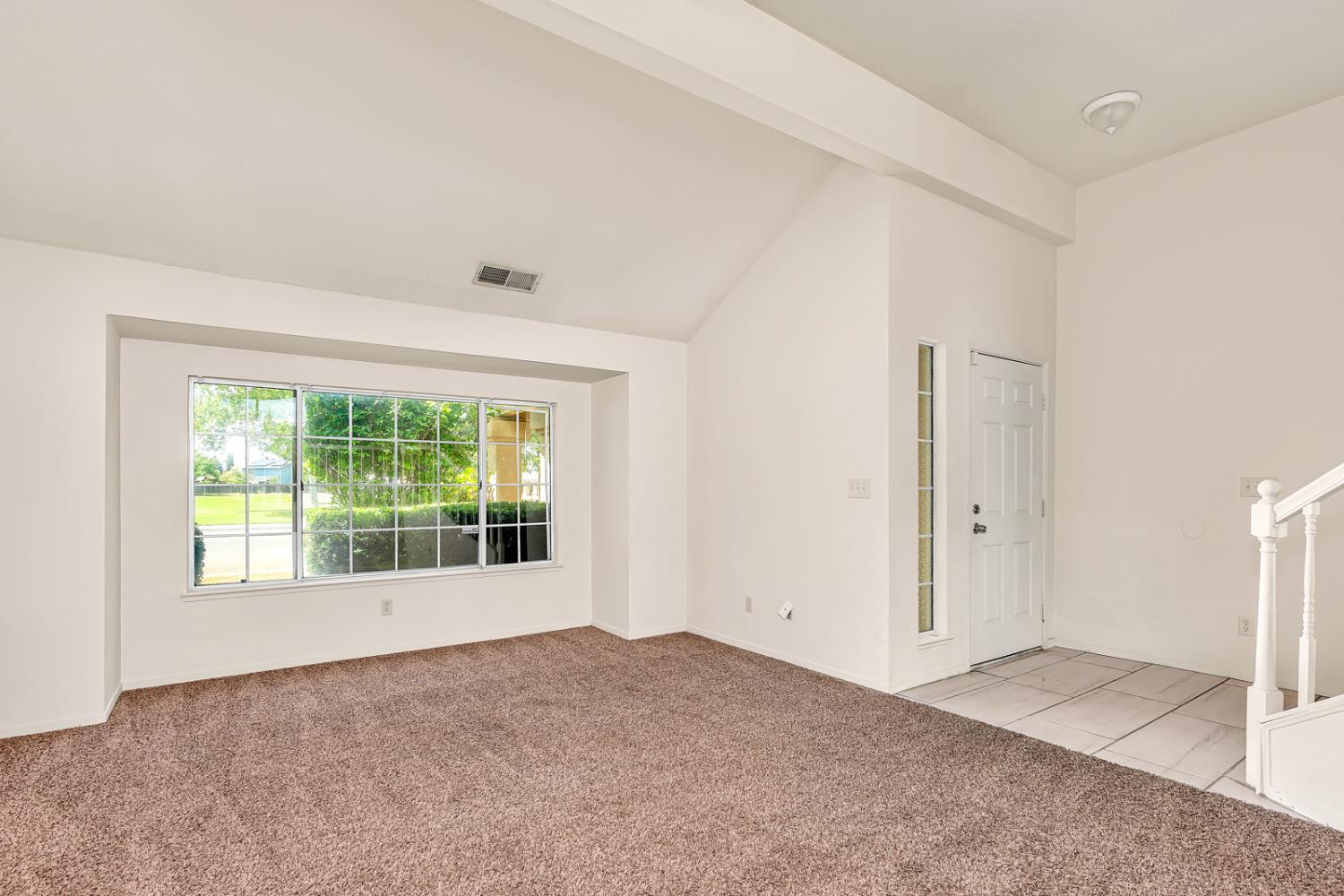 510 Stonewood Dr, Los Banos, CA 93635