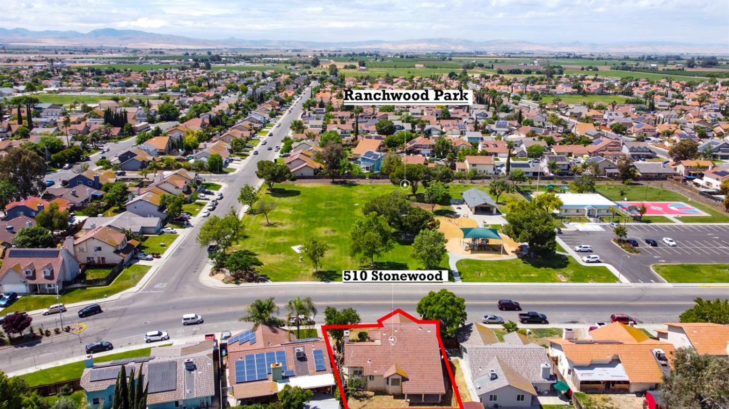 510 Stonewood Dr, Los Banos, CA 93635