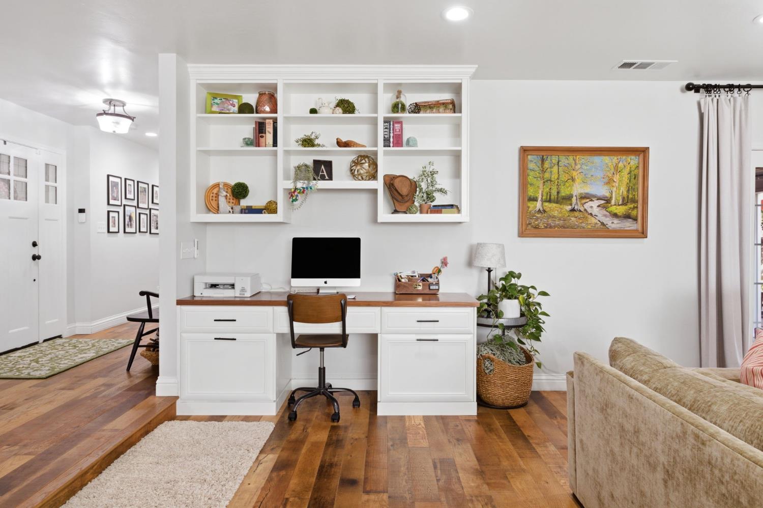 6613 Narcisco Way, Hughson, CA 95326